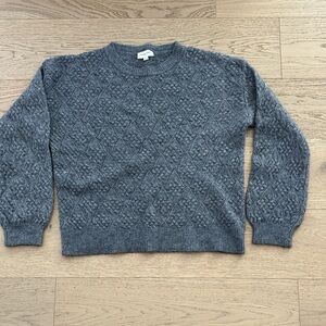 Women’s Gray Cable Knit Sweater